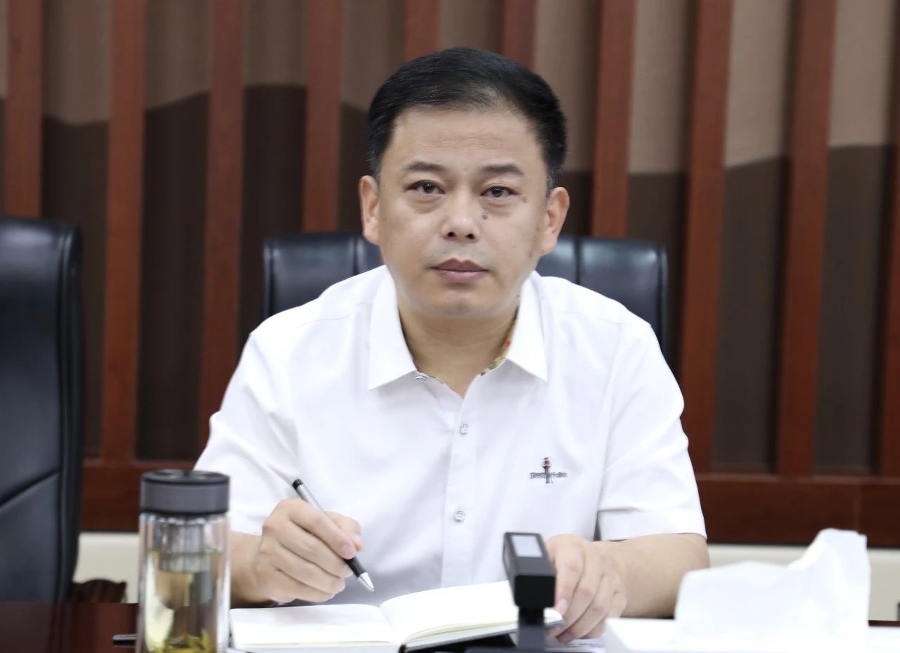 全面總結 系統(tǒng)部署——宏河集團召開2025 年第三季度安全工作會議暨7月份總經理安全辦公1